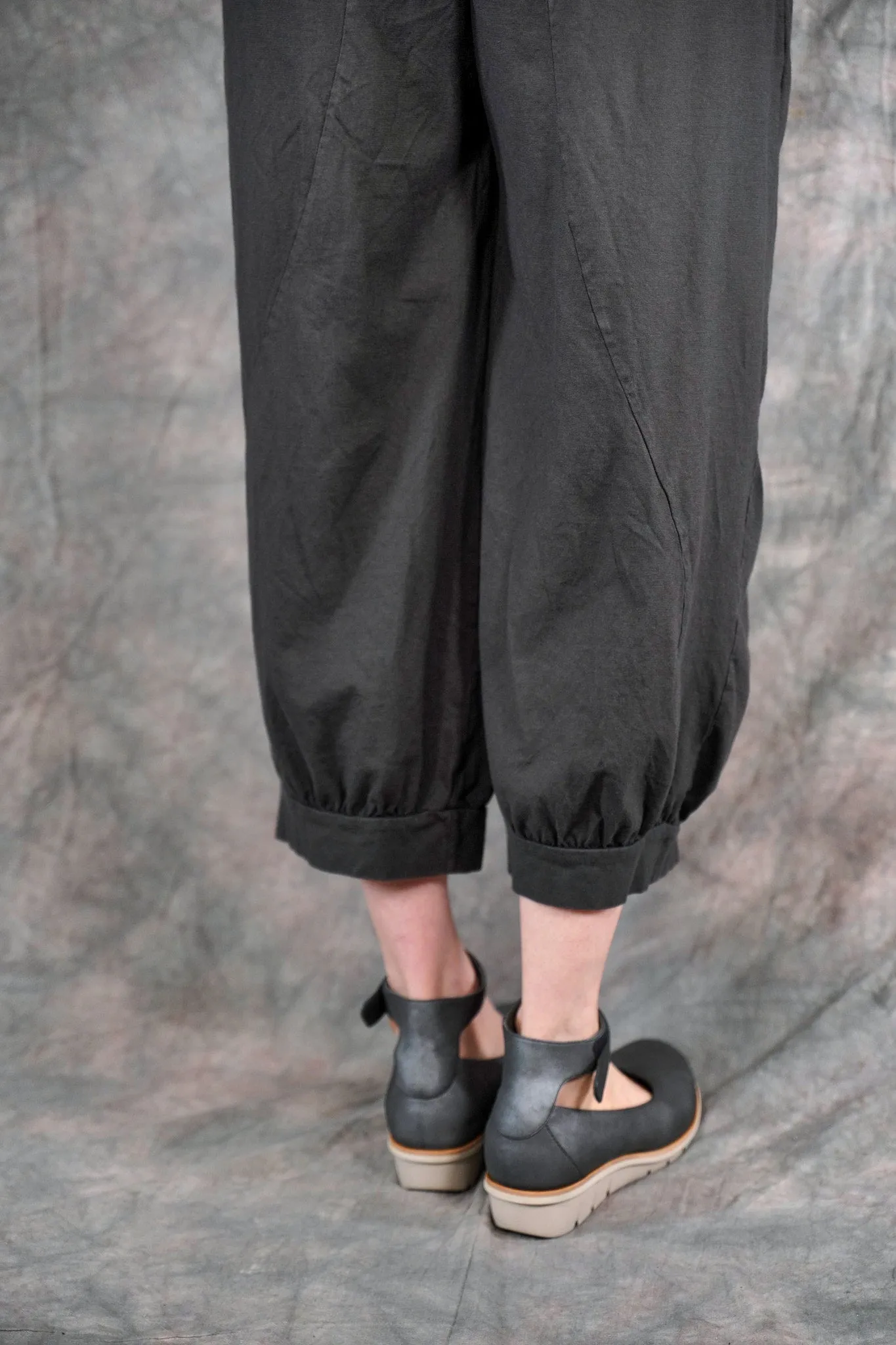3326 Cropped Bloomers Faded Iron