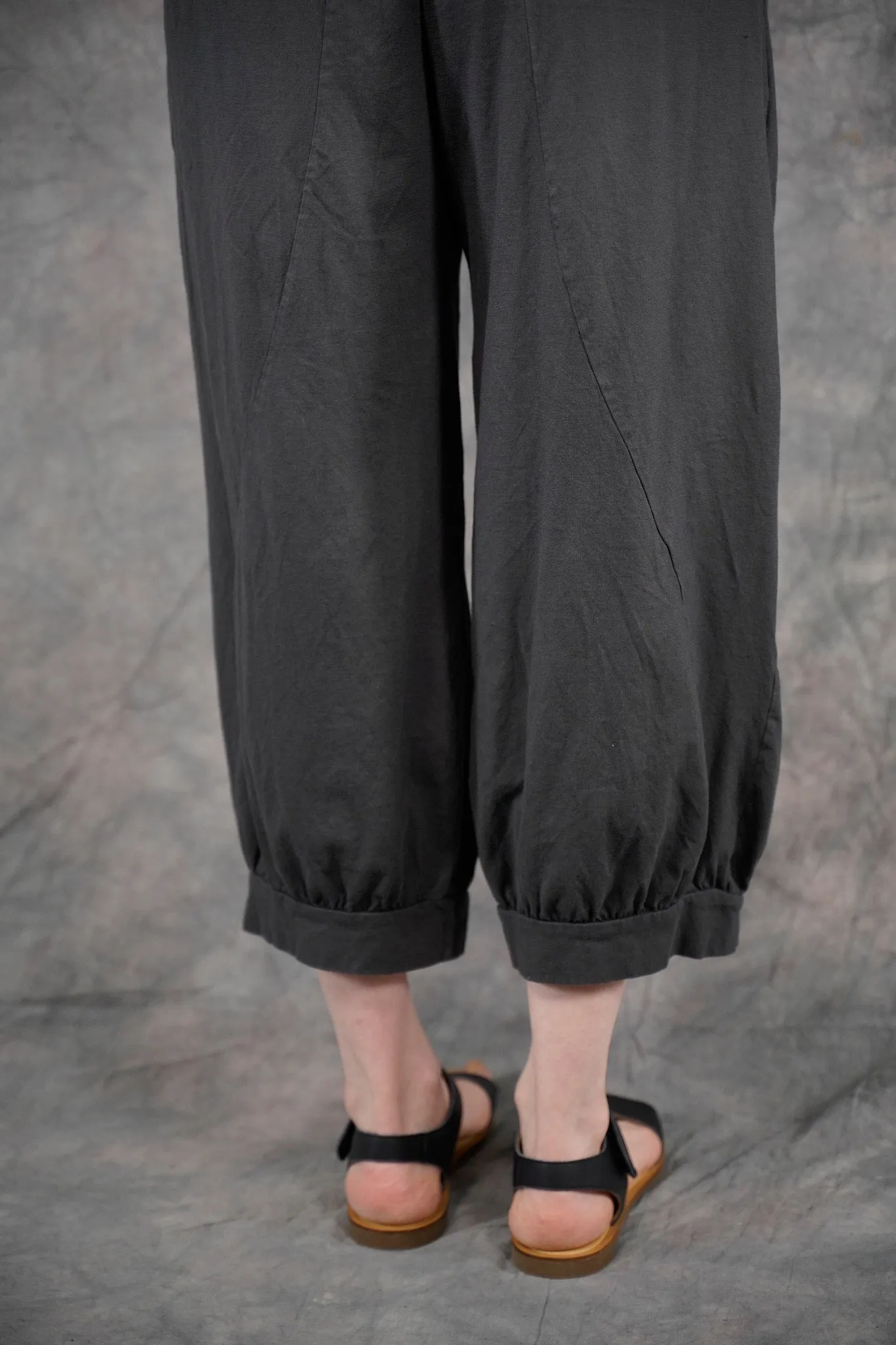 3326 Cropped Bloomers Faded Iron