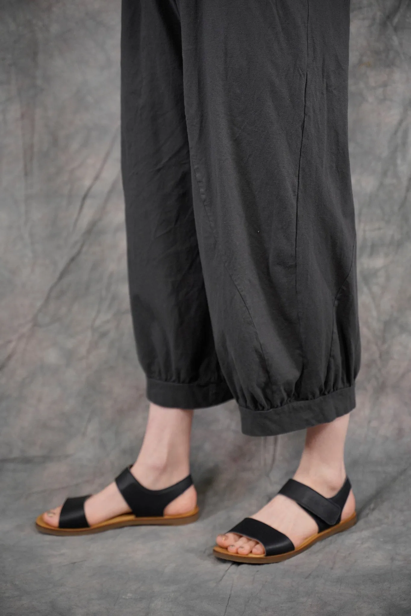 3326 Cropped Bloomers Faded Iron