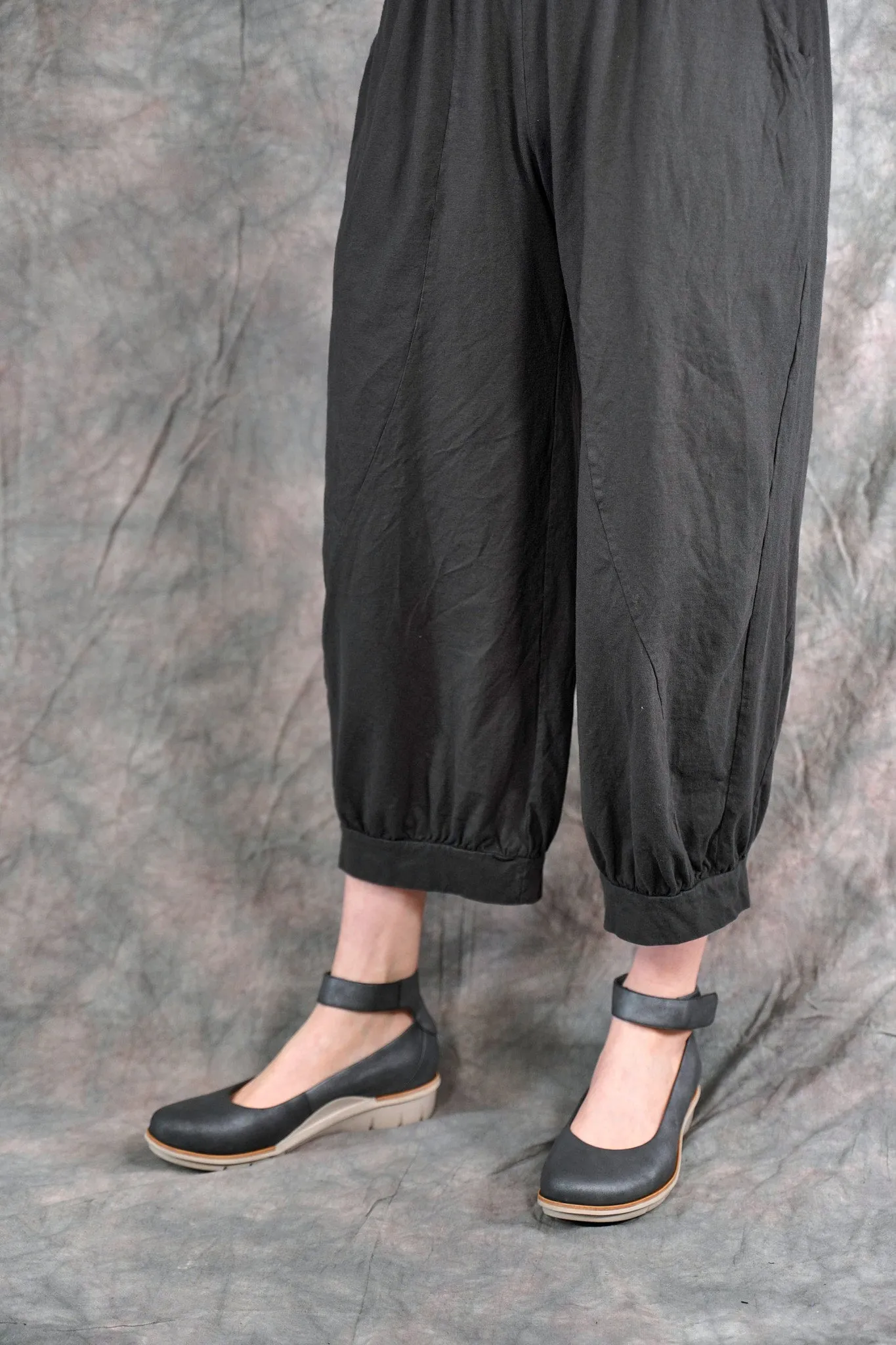 3326 Cropped Bloomers Faded Iron