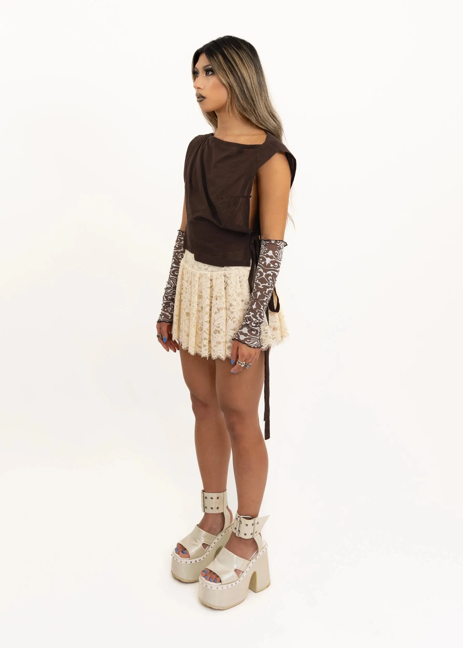 Asymmetric cotton drape top