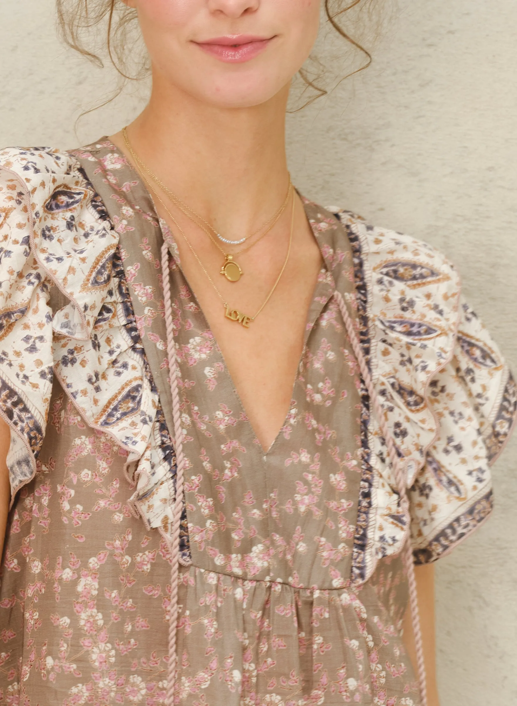 Bani Frill Top