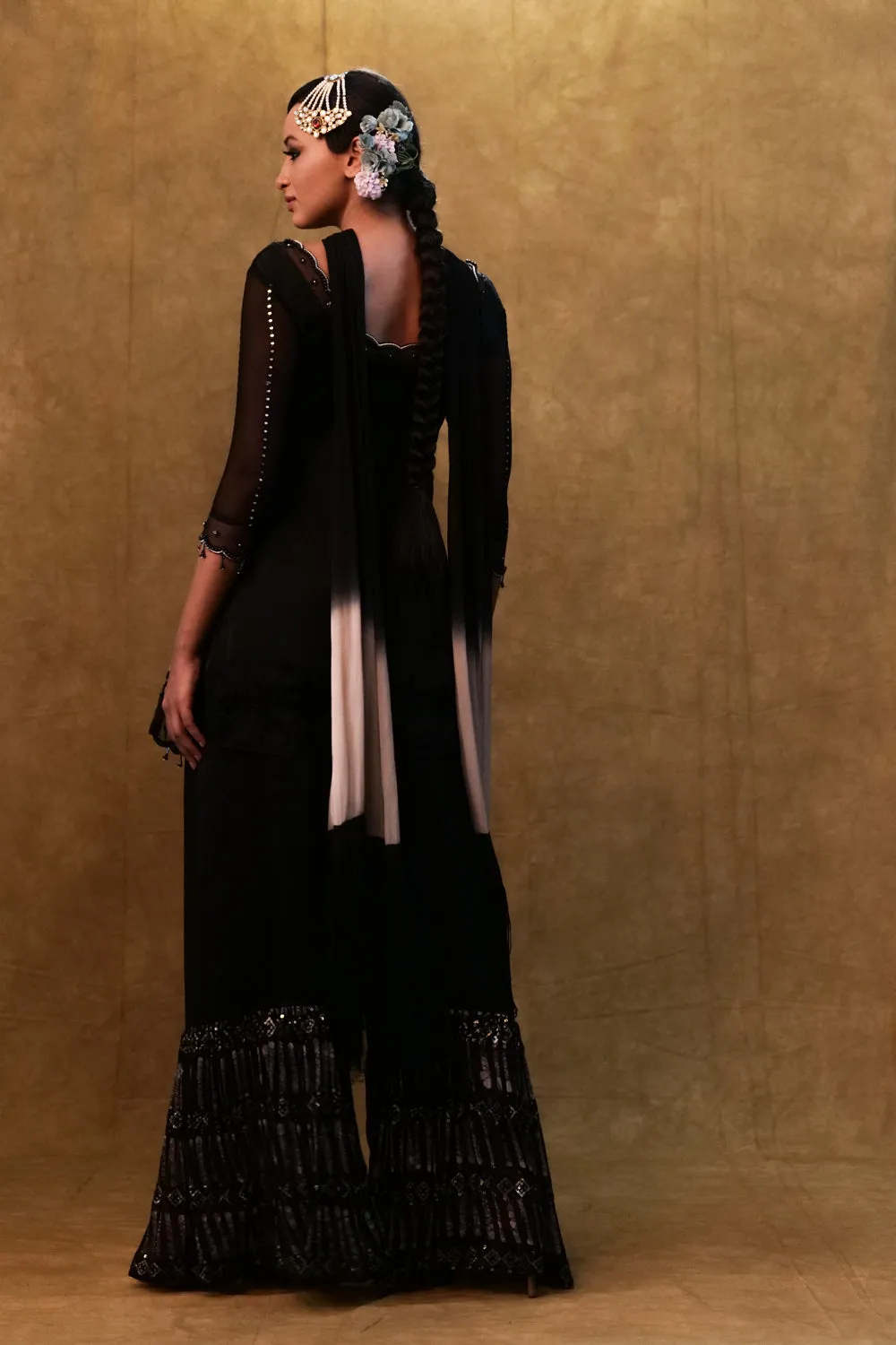 Black Kurta Set Paired With Fringe Dupatta And Flared Pants