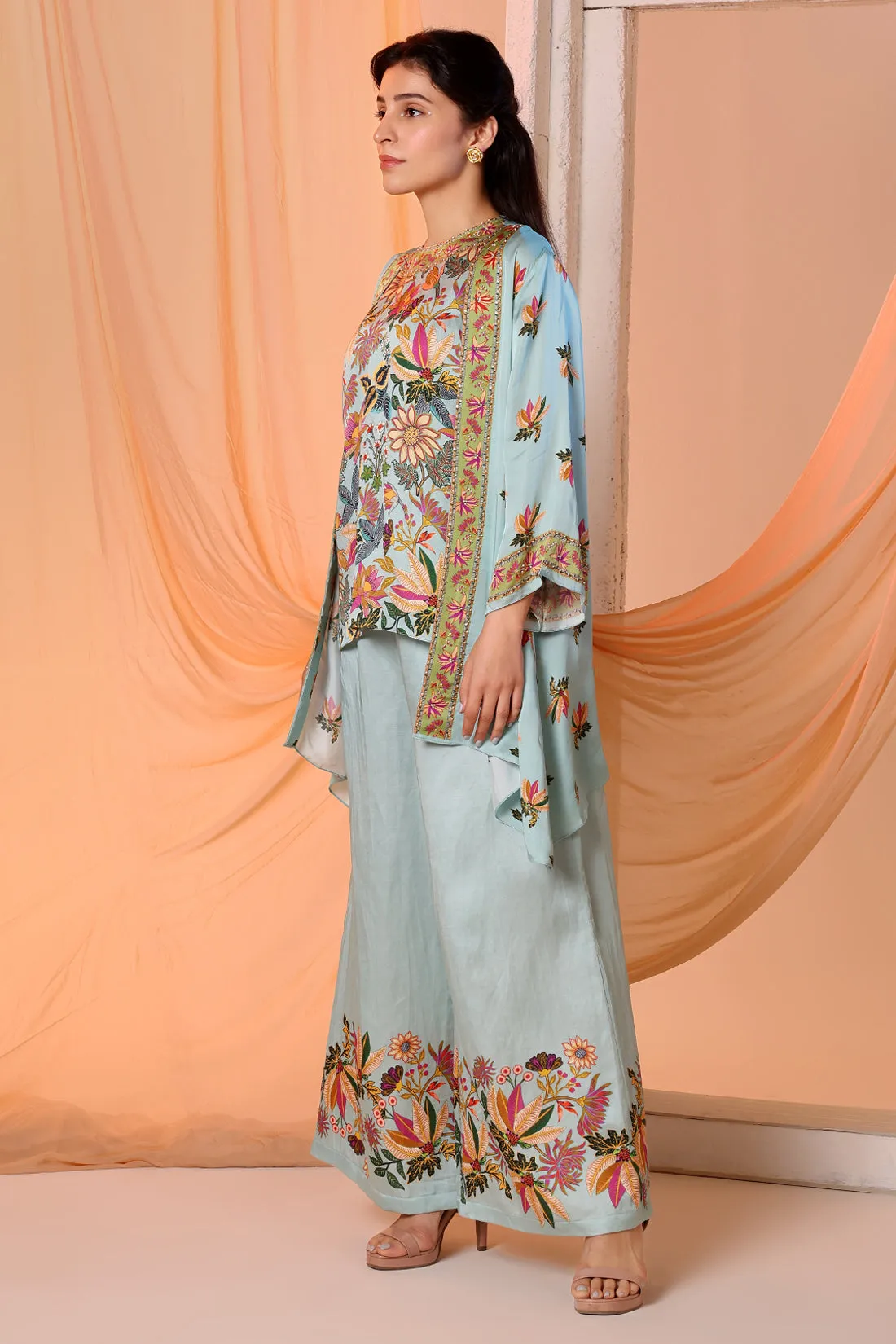 Blue arani embellished tunic and jacket set