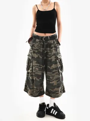 Camo Cropped Capri Trousers