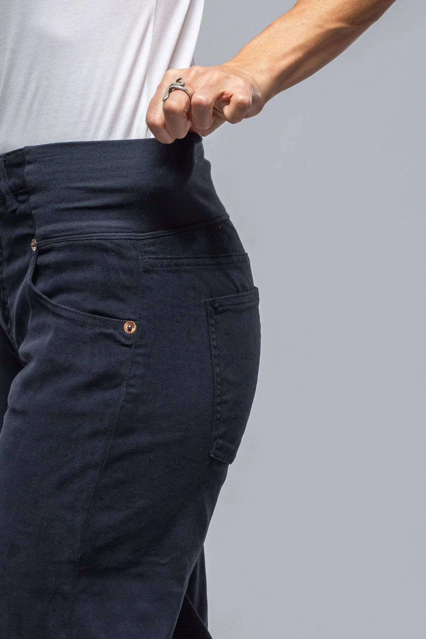 Cara Wide Leg Cotton Pant In Navy