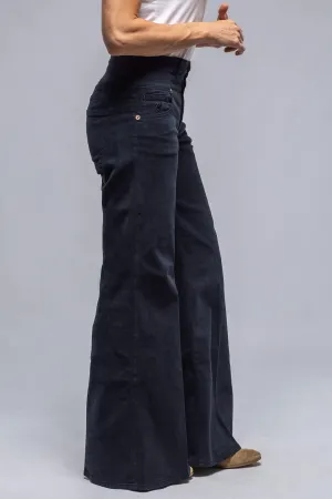 Cara Wide Leg Cotton Pant In Navy