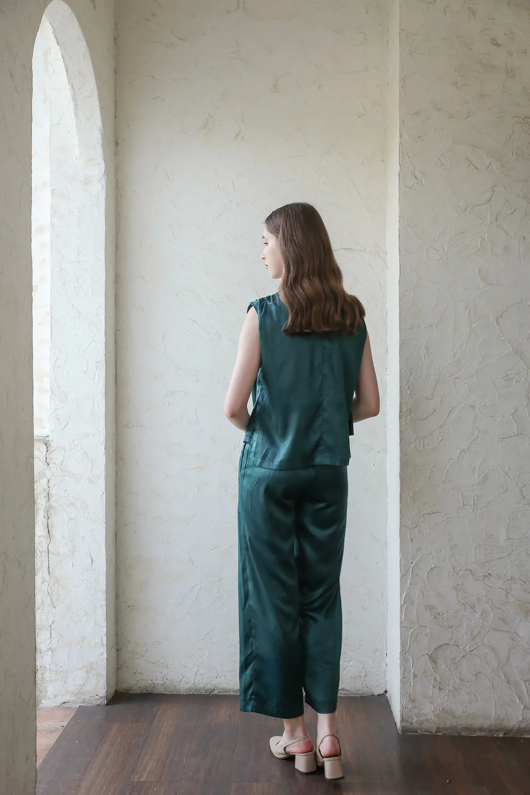 CECIL TOP IN EMERALD GREEN