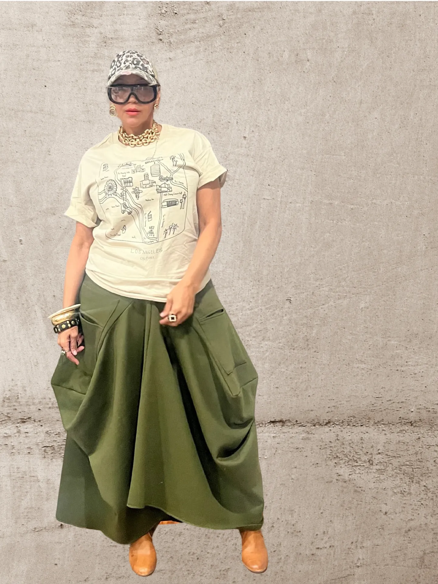 FREE - OLIVE GREEN