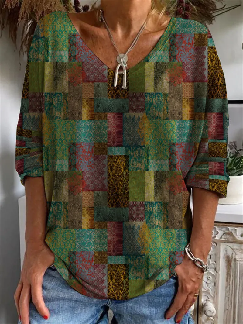 Geometric Pattern V-Neck Long Sleeve T-Shirt