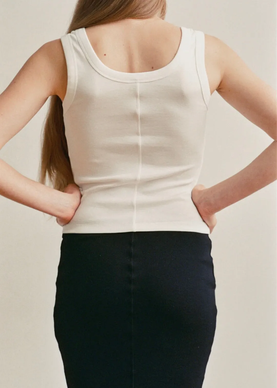 Hille Tank - White