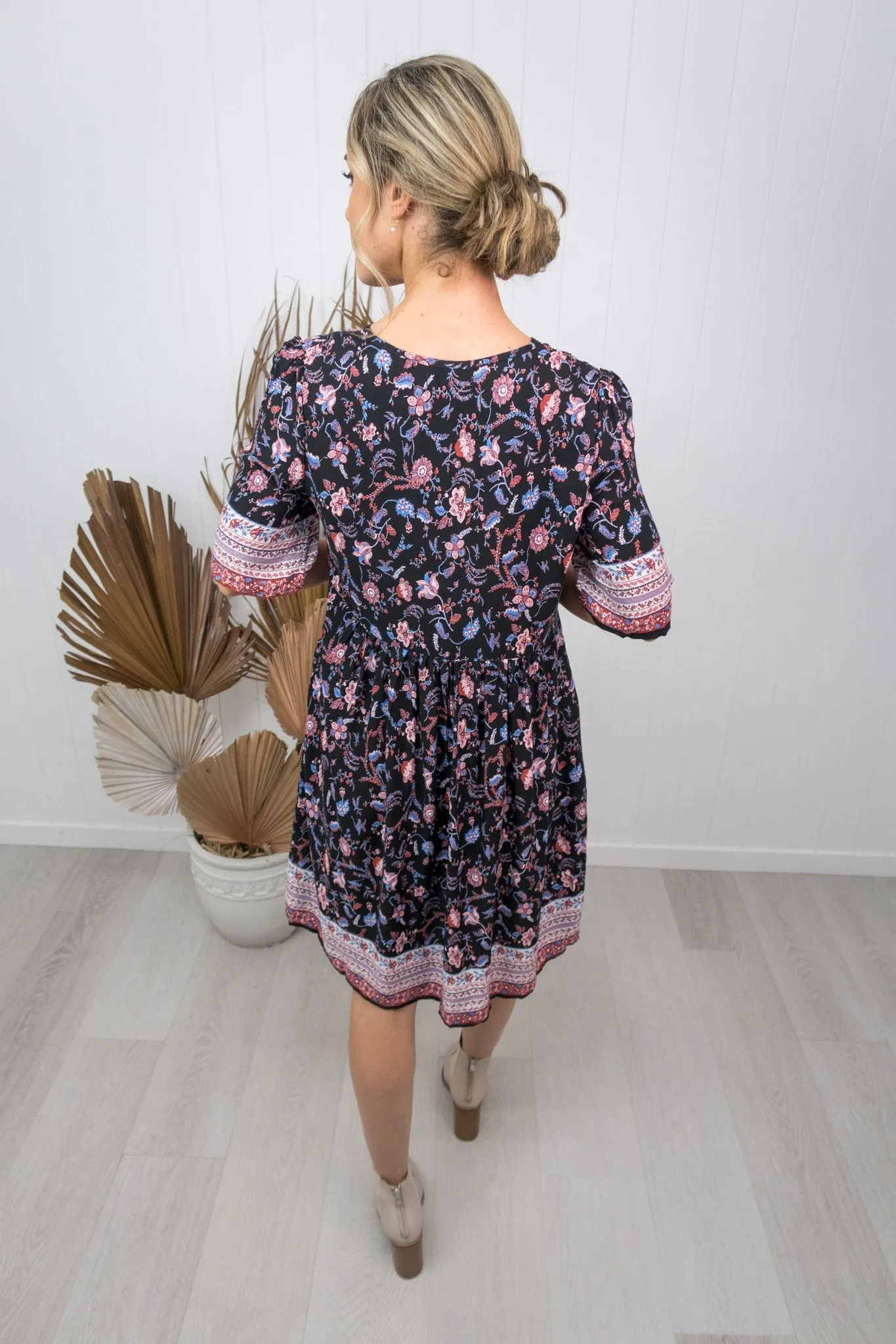 Joelene Dress -Black