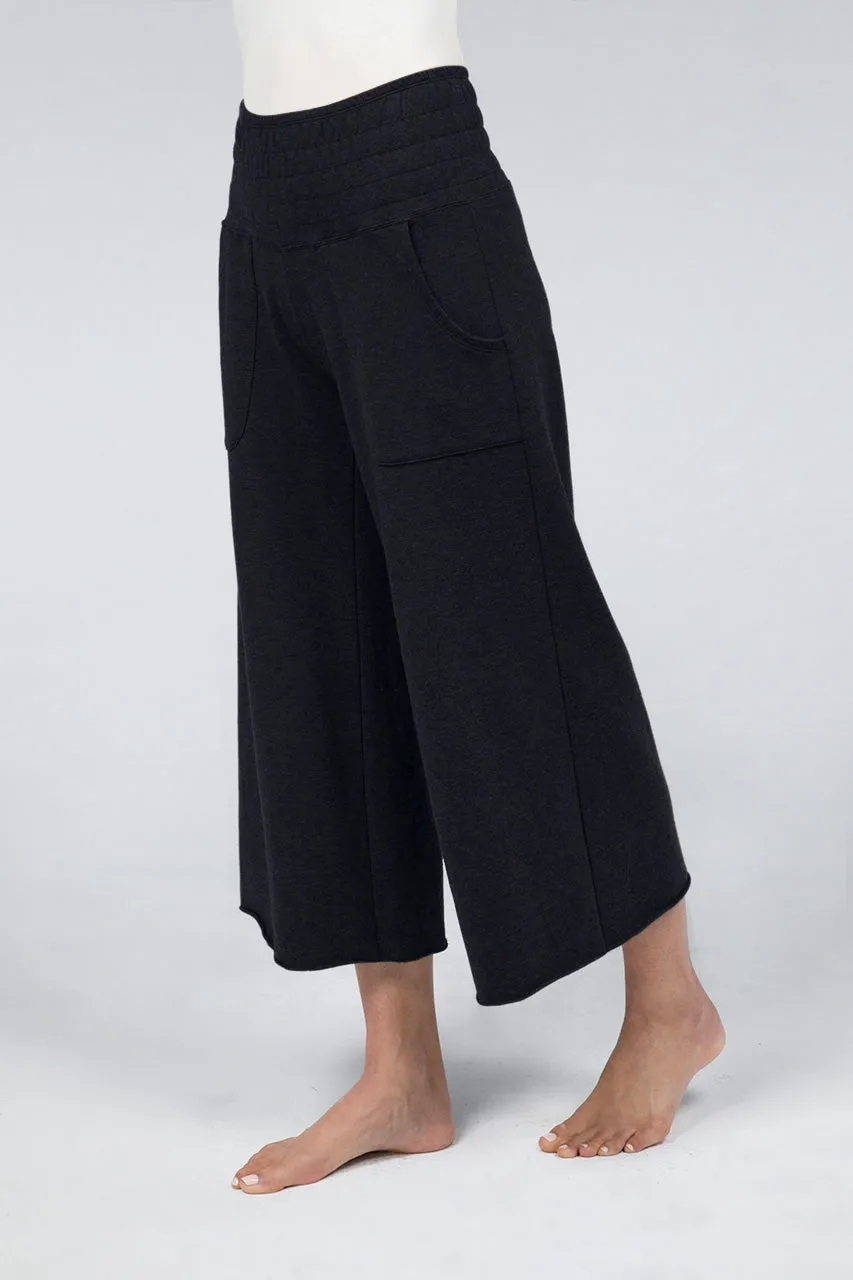 KIRAGRACE COZY BOHO CROP YOGA PANT: BLACK