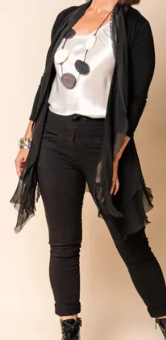 Lina Top (10IM2711)