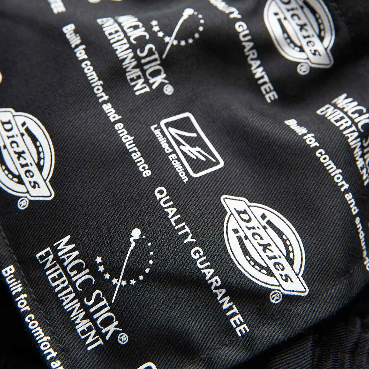magic stick x dickies 90s style wide tapered chino (triple black)