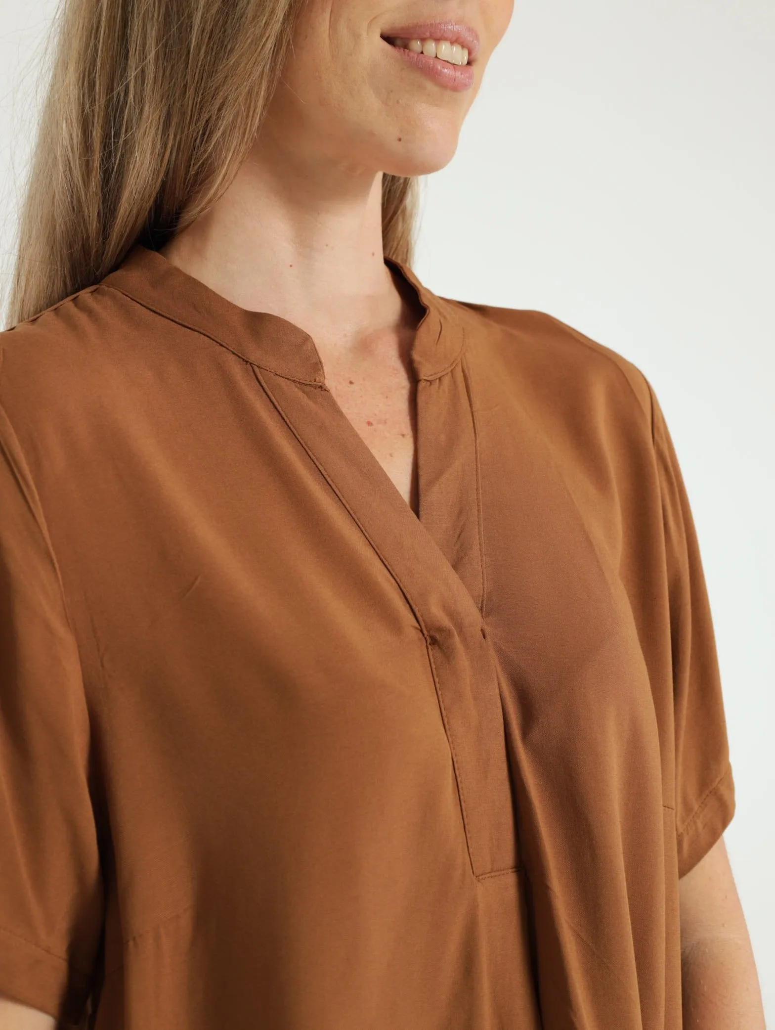 Mandarin Shift Dress - Tobacco