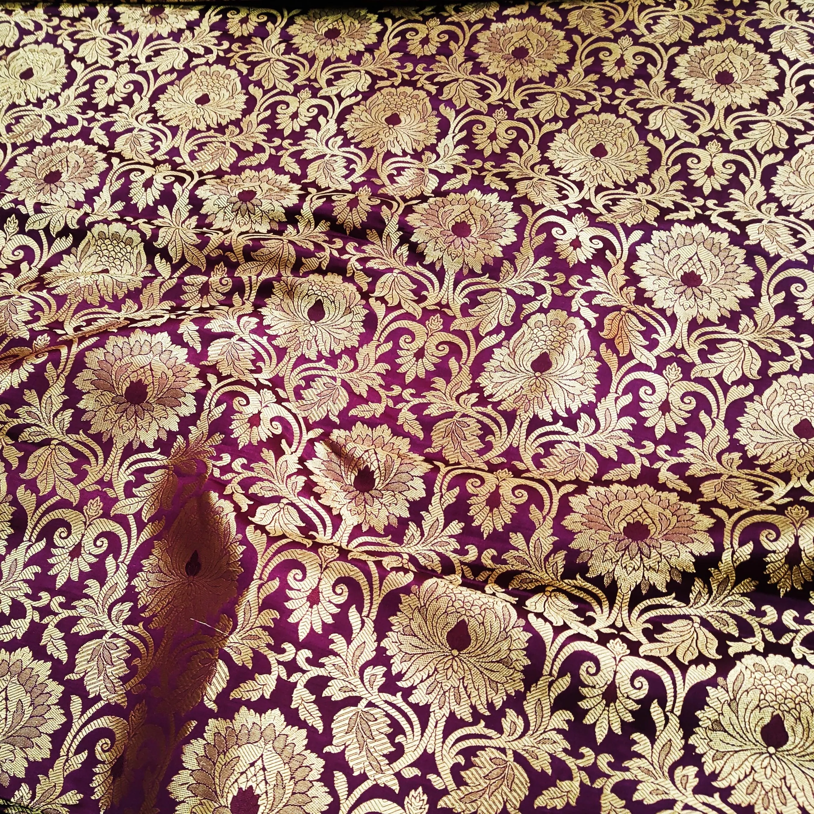 Manewar Jaal Pure Banarasi Brocade Silk Fabric