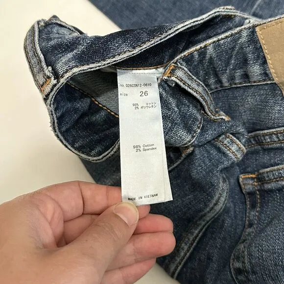 Moussy Womens Size 26 Distressed Mid Rise Cropped Raw Hem Jeans Pants Blue Denim