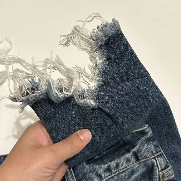 Moussy Womens Size 26 Distressed Mid Rise Cropped Raw Hem Jeans Pants Blue Denim