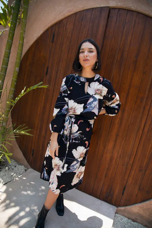Parker Dress - Large Lily