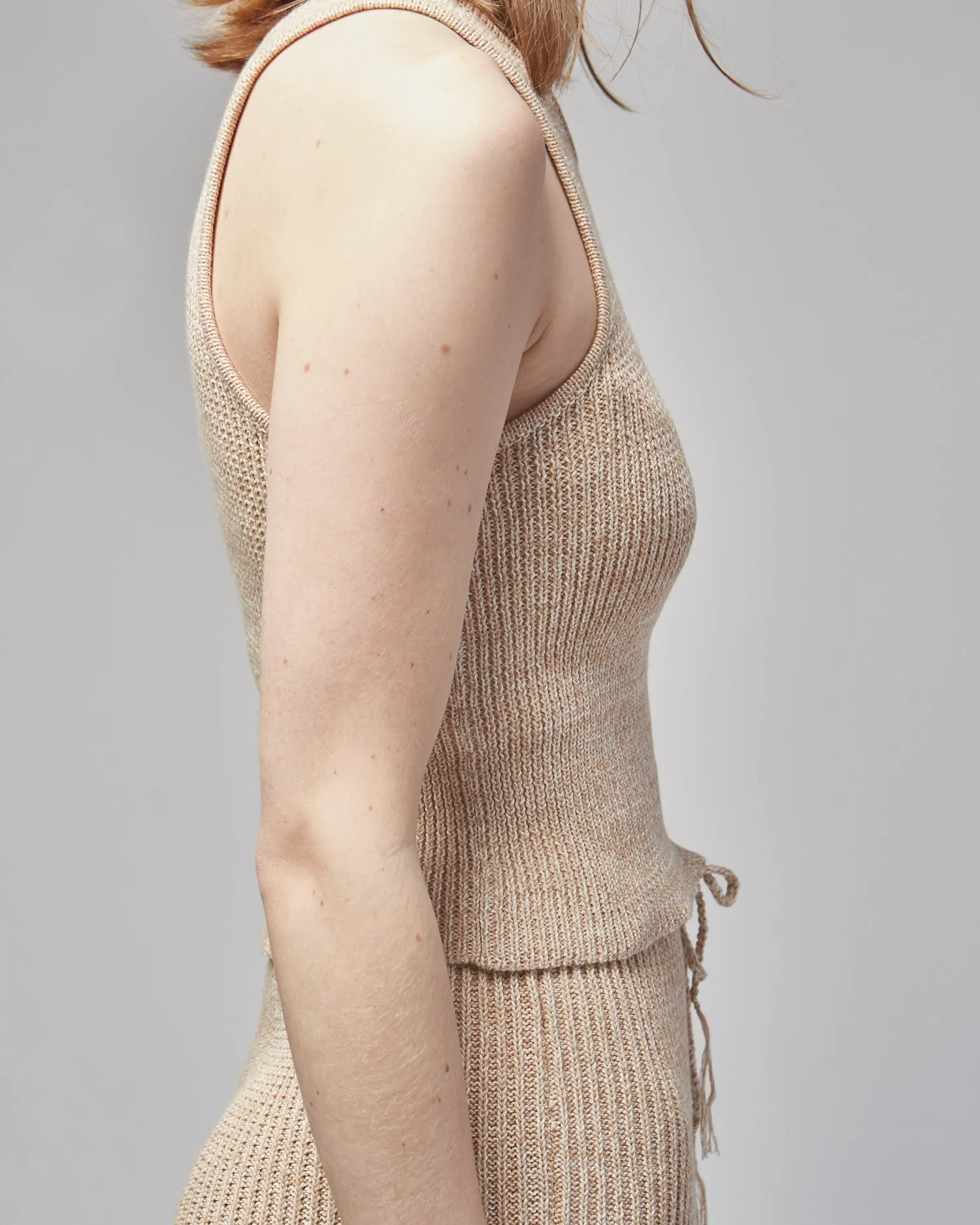 Rib tank in Limestone