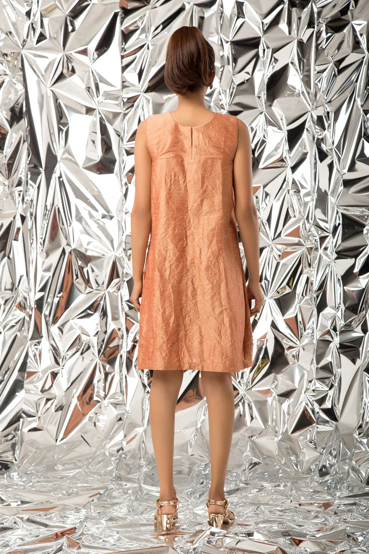 Sleeveless Shift dress - Rose Gold