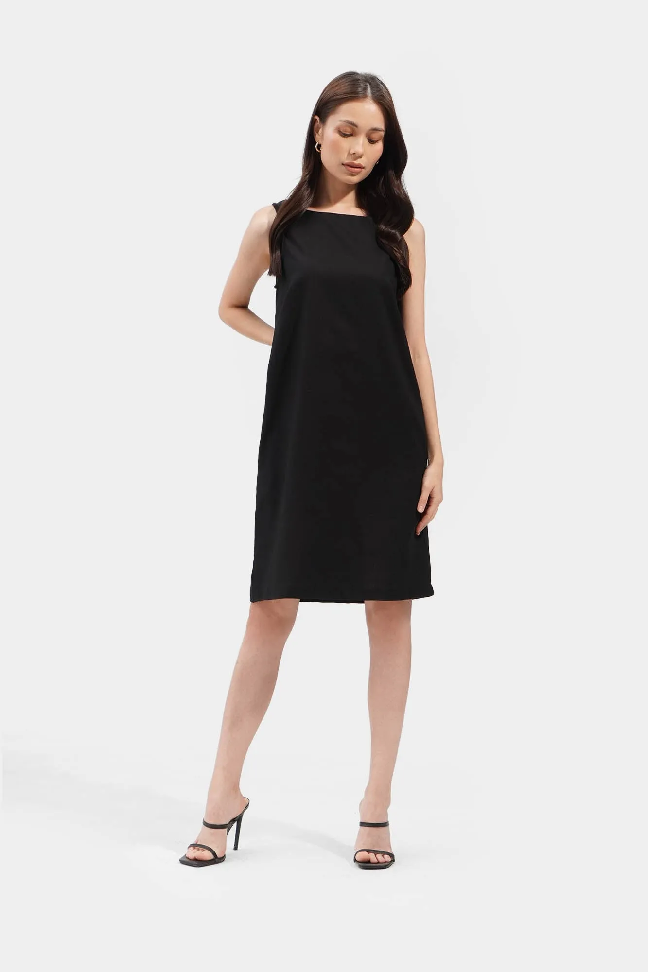Sleeveless Shift Dress
