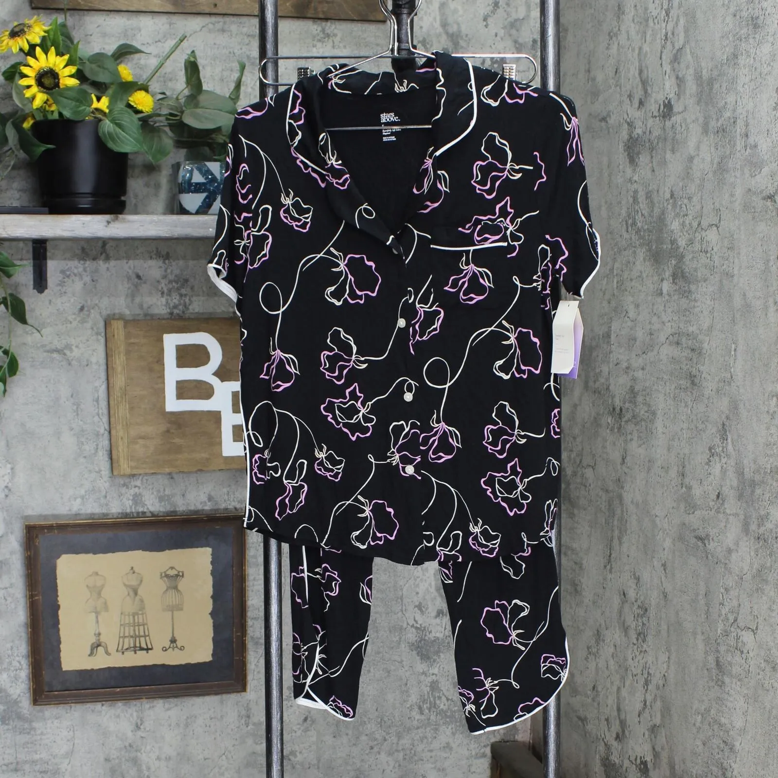 Stars Above Womens Beautifully Soft Floral Print Collar Cropped Pajama Set 31KM8