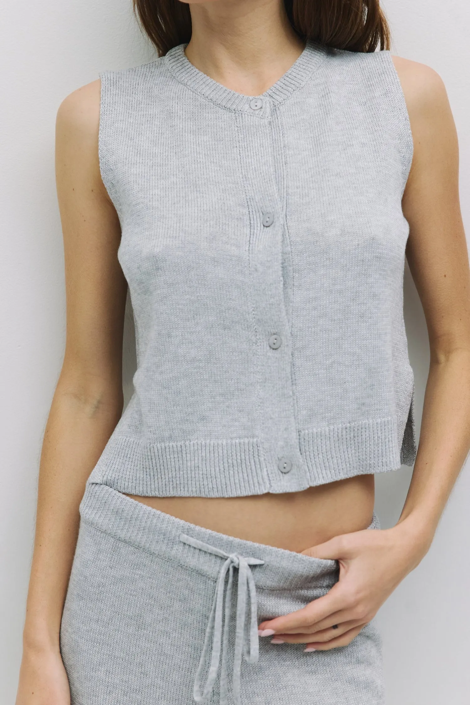 The Ona Vest