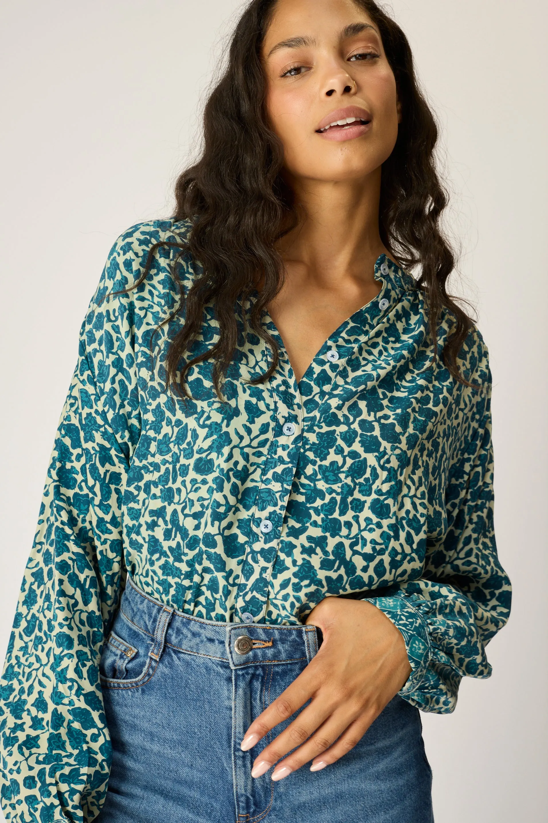 TOLAN SHIRT