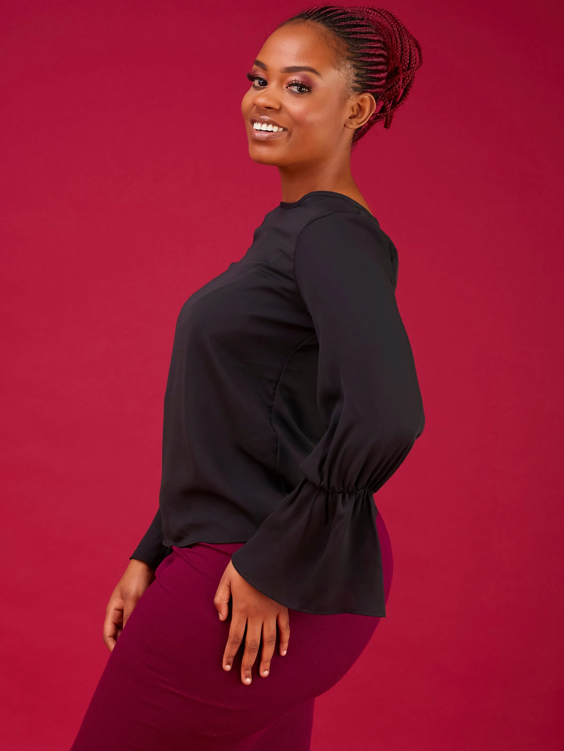 Vivo Long Sleeved Tamari Gathered Top - Black