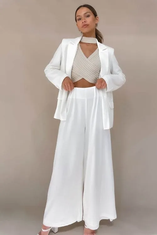 Yvonne Top